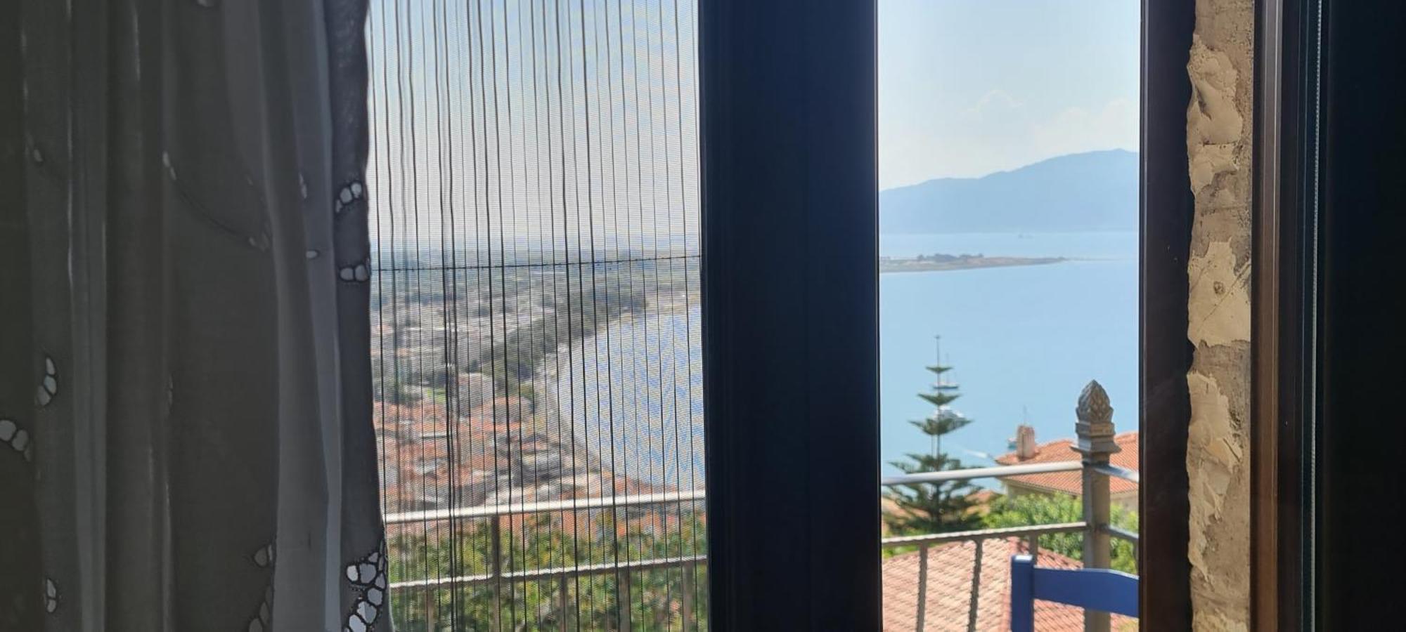 Villa View By The Castle Nafpaktos Extérieur photo